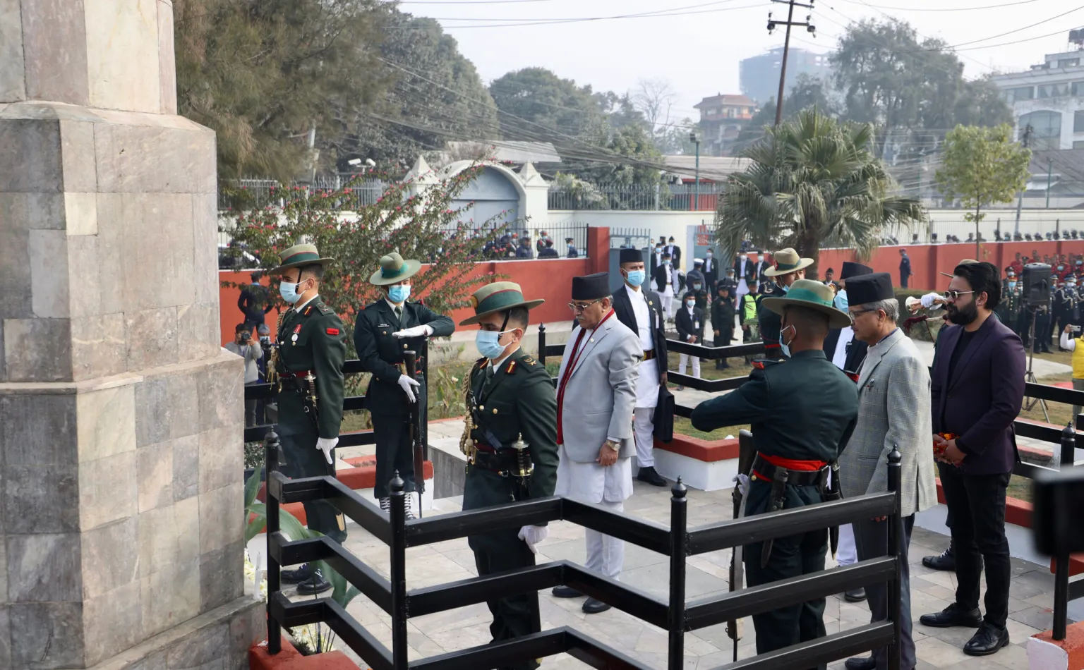 प्रधानमन्त्रीद्वारा शहीदप्रति सम्मान अर्पण