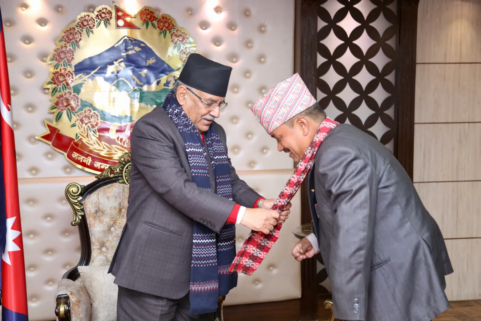 रोल्पा (२) का स्वतन्त्र प्रदेशसभा सदस्य माओवादी केन्द्रमा फर्किए