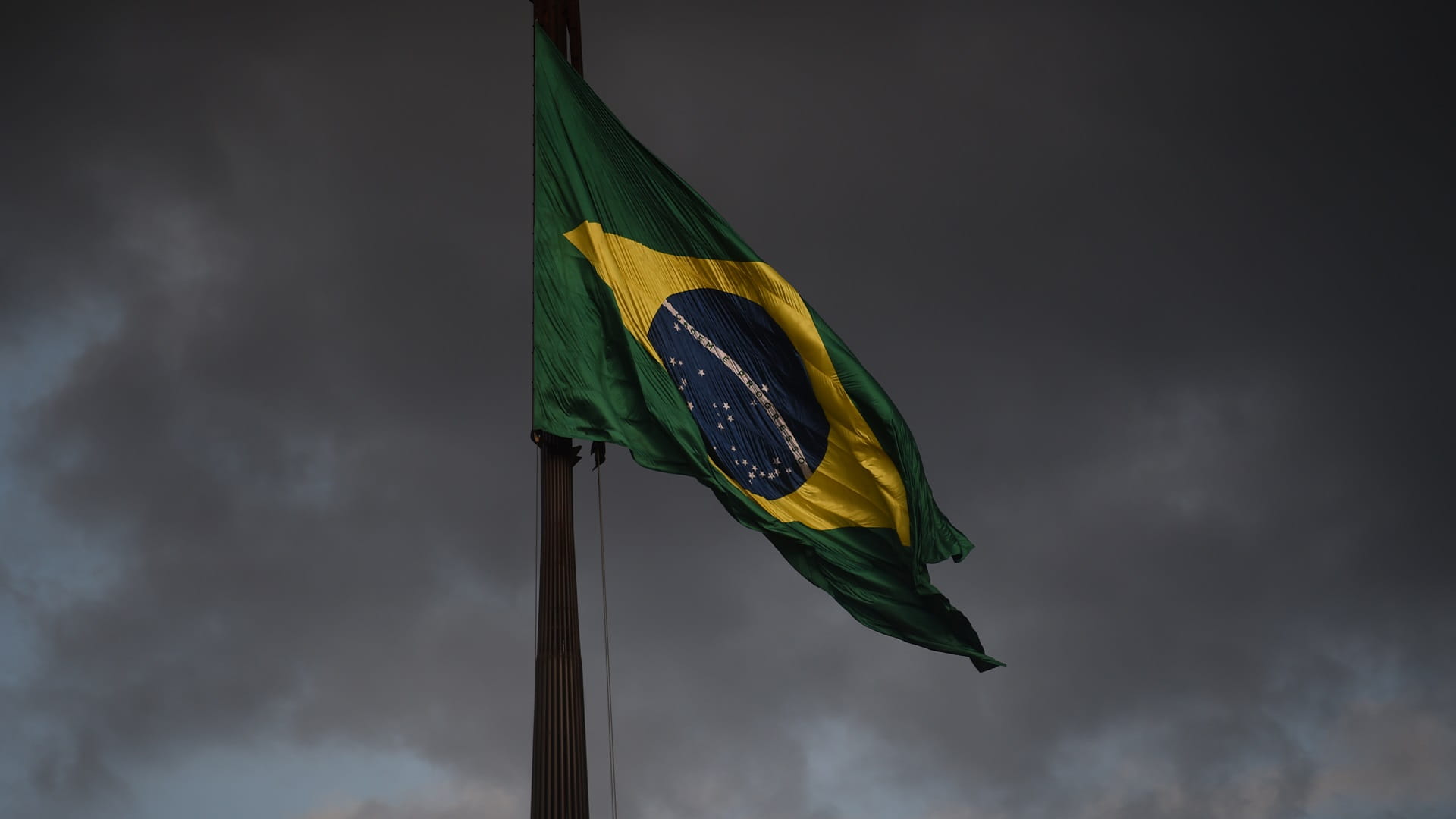 Brazil seeks arrest of Bolsonaro ally over Brasilia riots