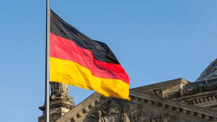 German economy weathering hard winter but risks loom