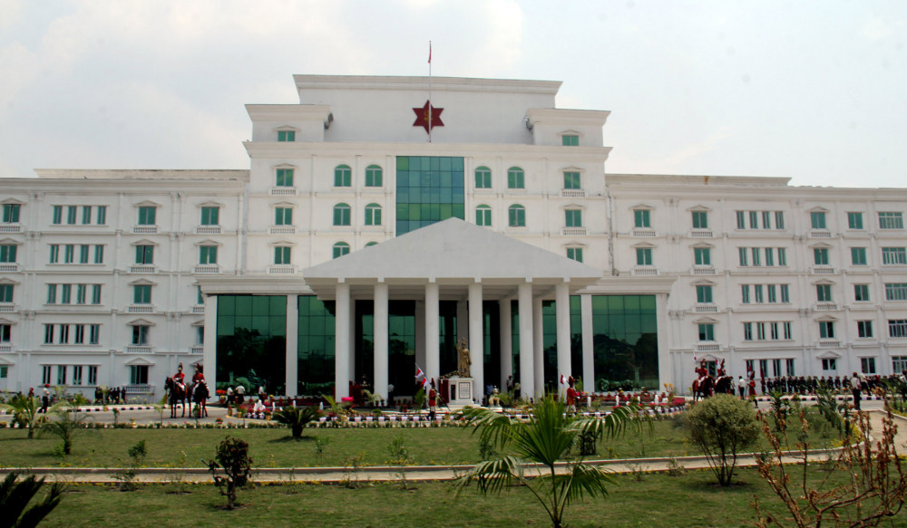 उपरथी शाहीलाई ब्यारेकमै बस्न निर्देशन