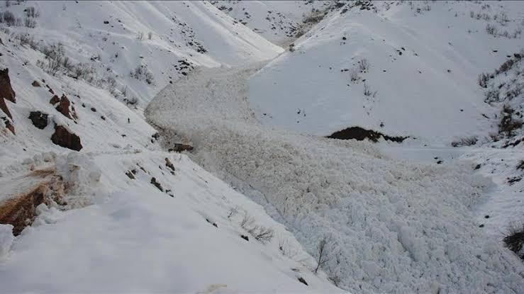 Avalanches kill 4, destroy 30 houses in Afghanistan’s northern province