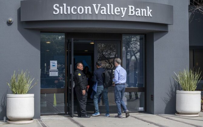 Regret and blame in Silicon Valley after bank run