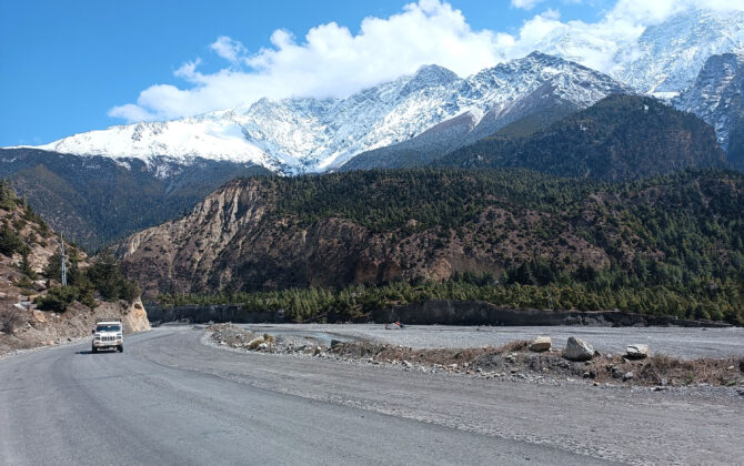 मुस्ताङमा पर्यटकको चहलपहल बढ्यो